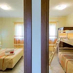 Le Residenze Di Vico Friuli 1 * Orosei